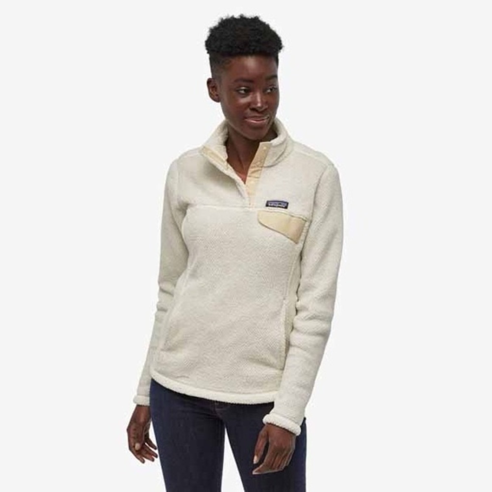 Patagonia Women’s Cream Quarter-Zip Fleece Pullover